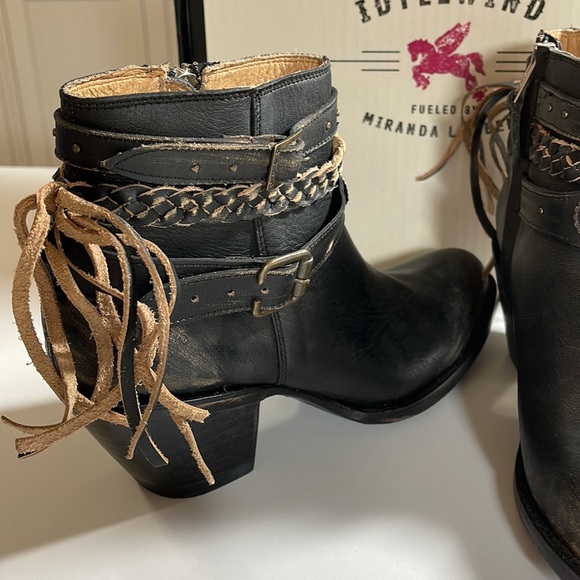 Idyllwind by Miranda Lambert booties - Picture 5 of 8